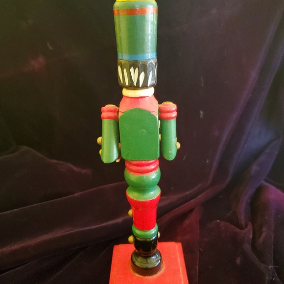 Nutcracker candle holder - Picture 7 of 8